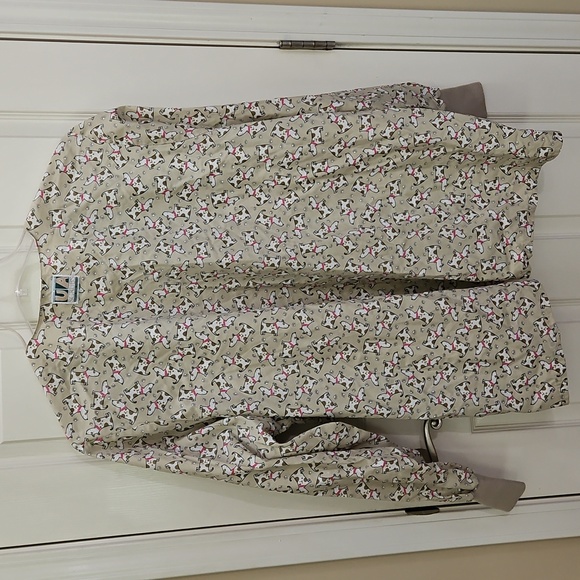 Uniform Advantage Dog Lover Medical Animal Print Scrub Jacket Plus Size 3x - Picture 8 of 10